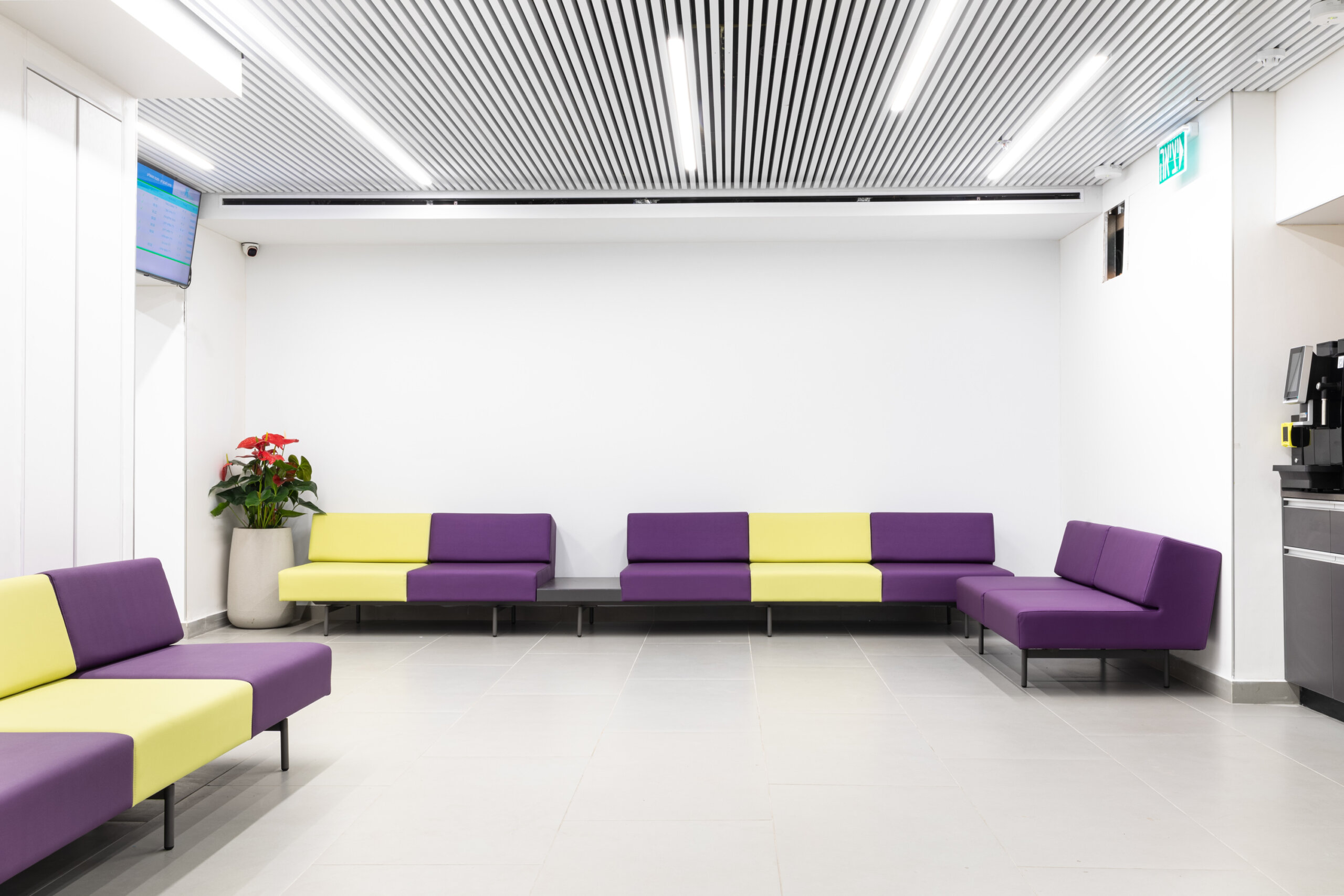 matt sofa b&t (10)