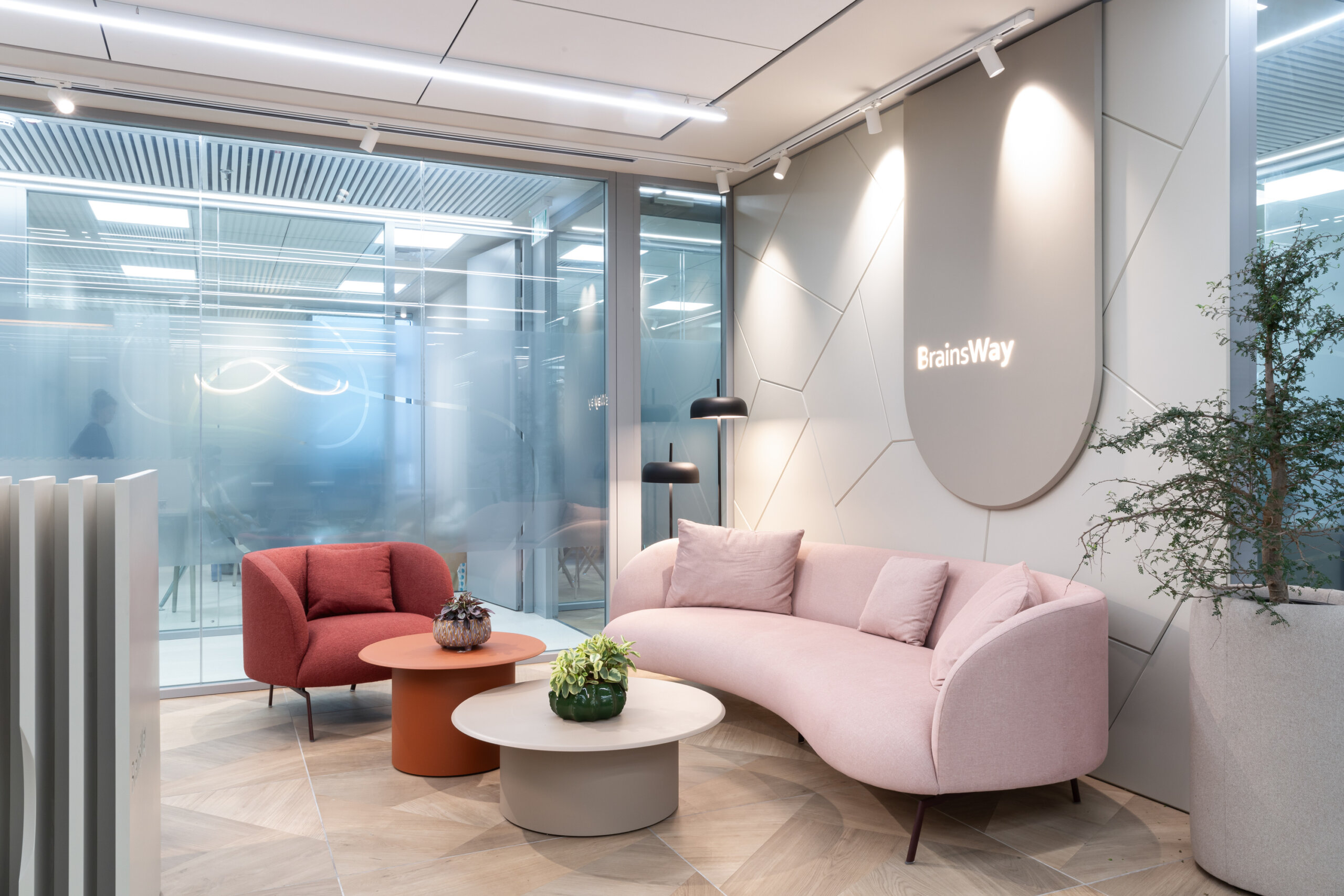 zen armchair+zen sofa+drage b&t